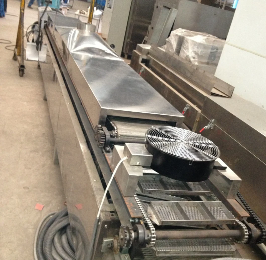 Máquina de clasificación de alta calidad notable de Tray Sealing Making Instant Noodle